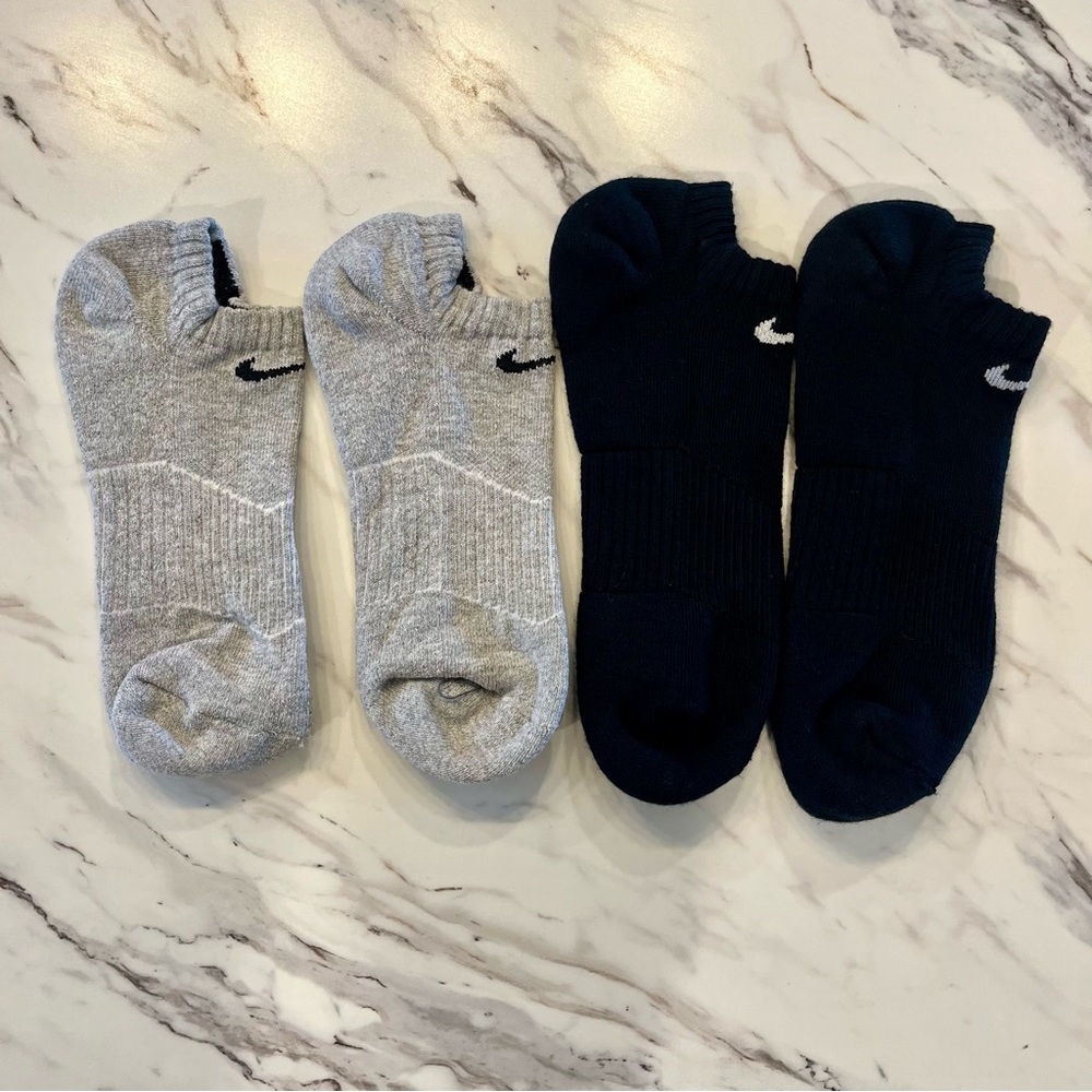 NWOT Nike Men's Socks Everyday Cushioned Athletic Training No-Show 2 Pairs